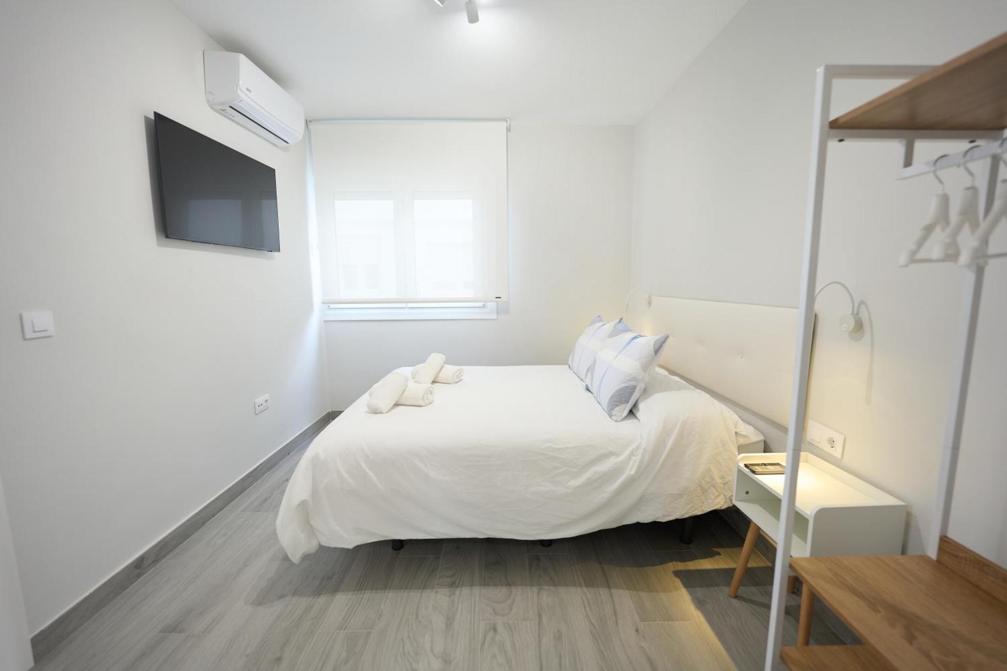 Paseo Maritimo - Apartamento A Estrenar, A Pie De Playa, Con 2 Banos Almeria Exterior photo